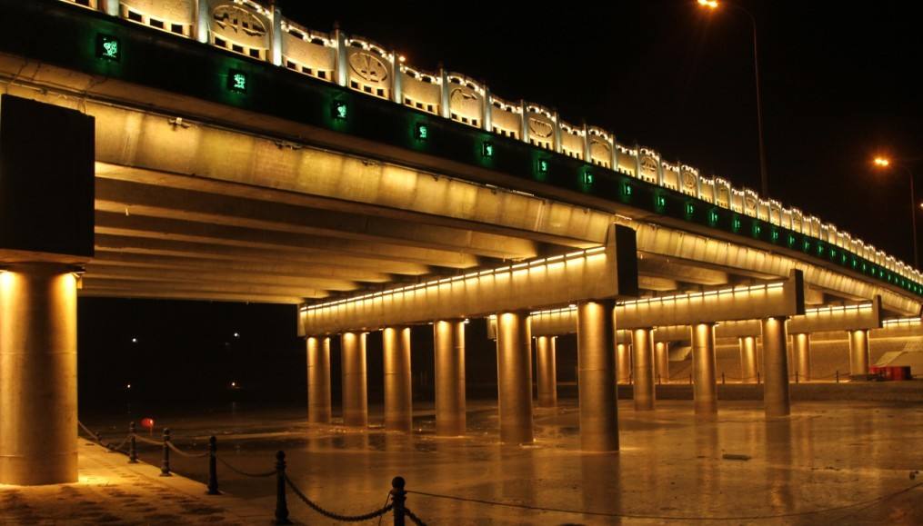 SQD 005 洗墙灯附图