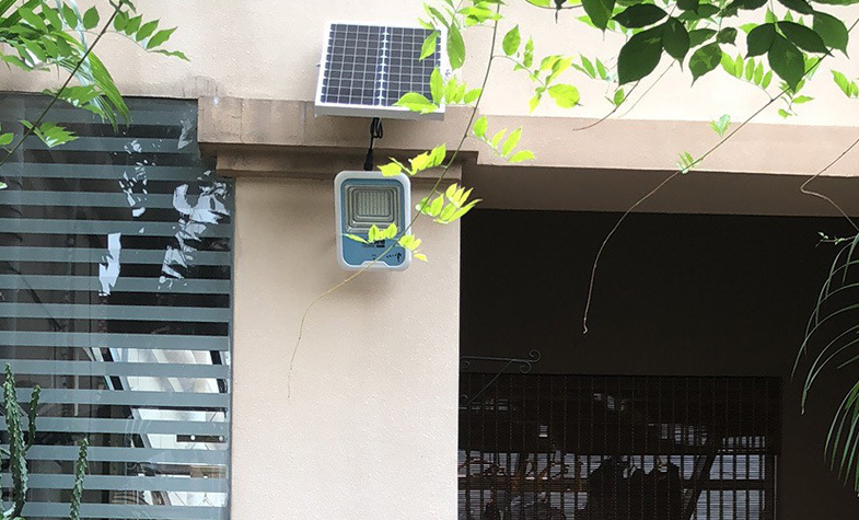 solar flood light application